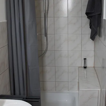 Greuel Apartmán *